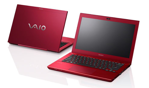 Laptop Sony Vaio  SVS13136PG (đen, đỏ)